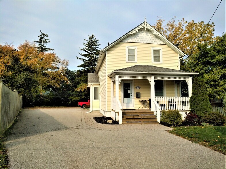 20 Baldwin St, Whitby, ON L1M 1A2