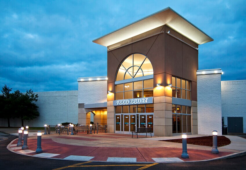 2801 Wilma Rudolph Blvd, Clarksville, TN 37040 - Governor's Square