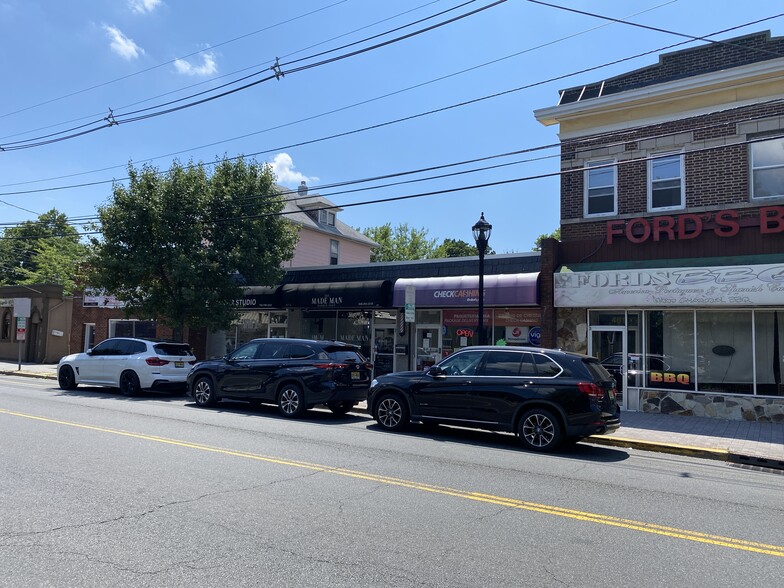 459 New Brunswick Ave, Fords, NJ for lease - Building Photo - Image 1 of 6