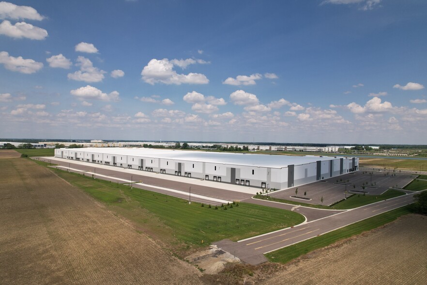 1025 Enterprise Drive South, West Jefferson, OH for lease - Building Photo - Image 1 of 1