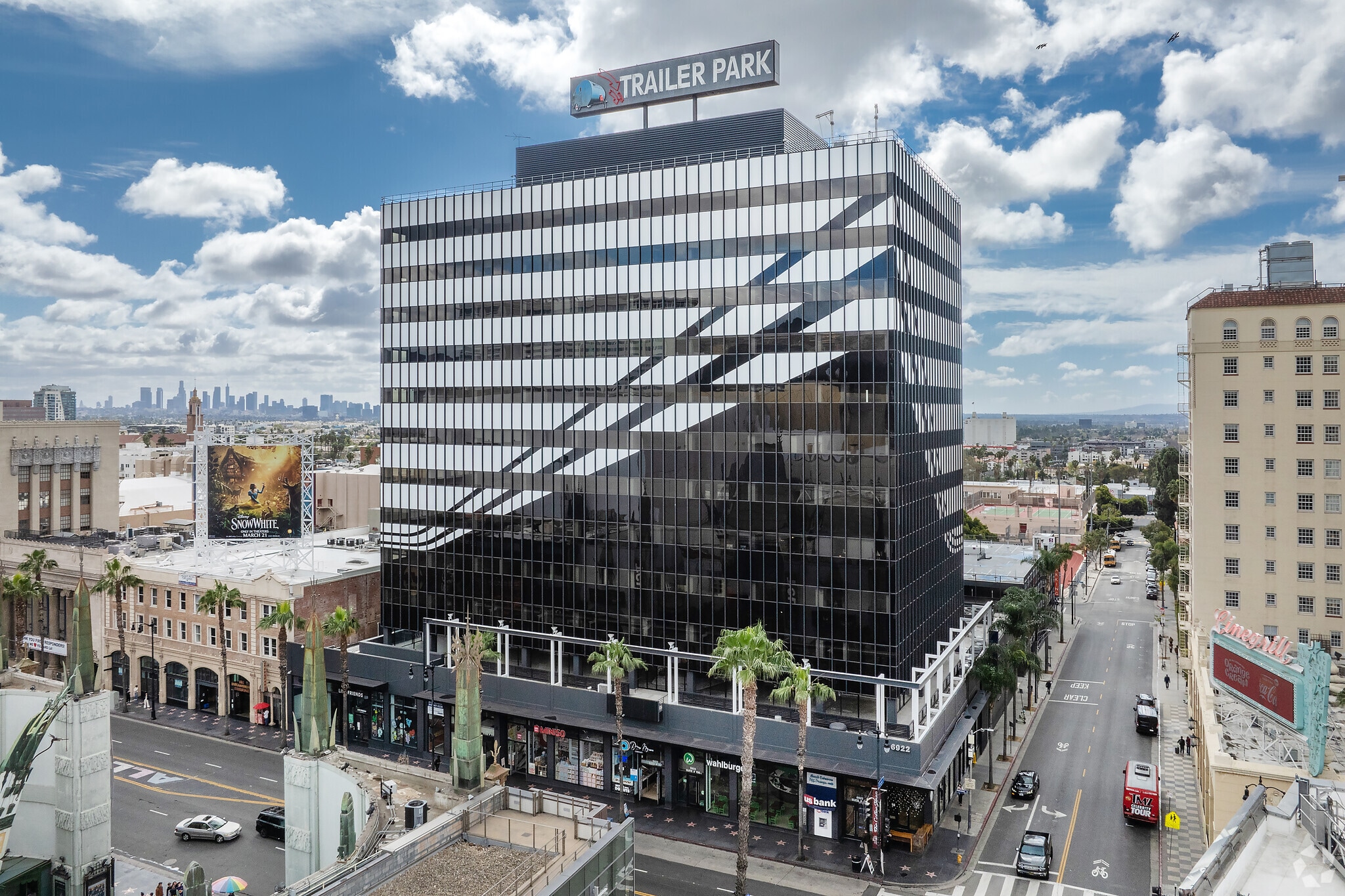 6922 Hollywood Blvd, Los Angeles, CA for lease Building Photo- Image 1 of 23