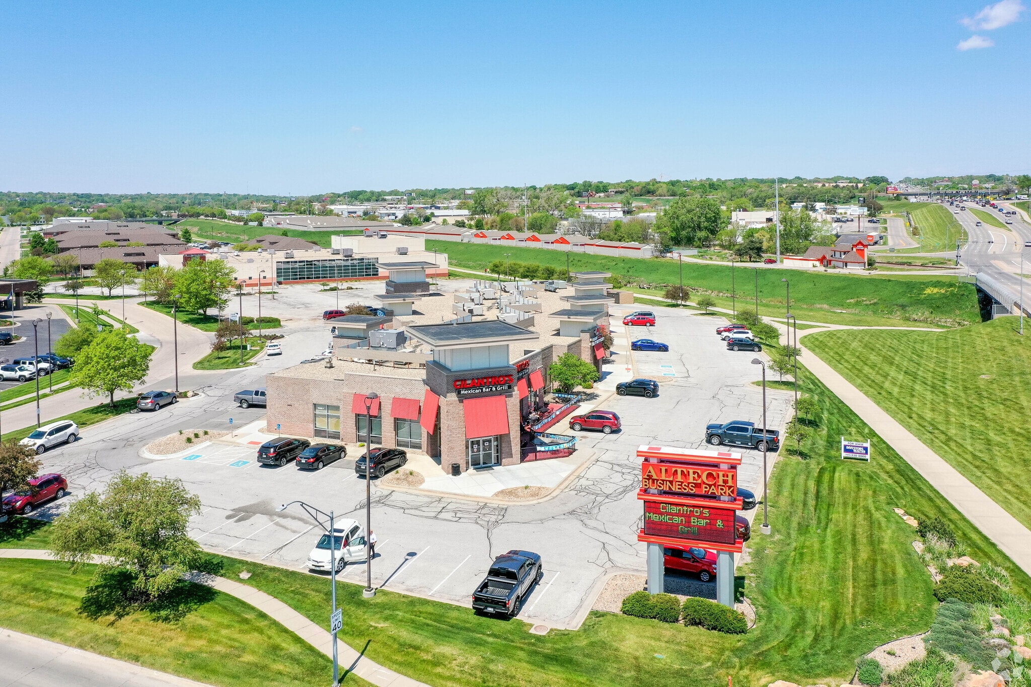 14440 F St, Omaha, NE for sale Building Photo- Image 1 of 1