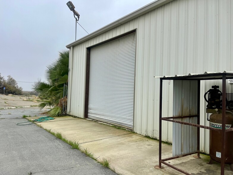 9900 Cody Ave, Coalinga, CA for sale - Building Photo - Image 3 of 10