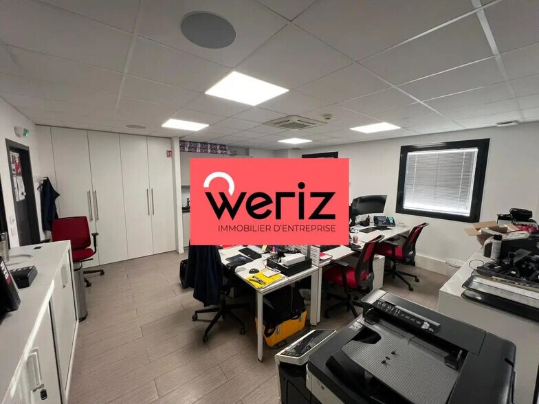 Office in Rousset for lease - Interior Photo - Image 3 of 8