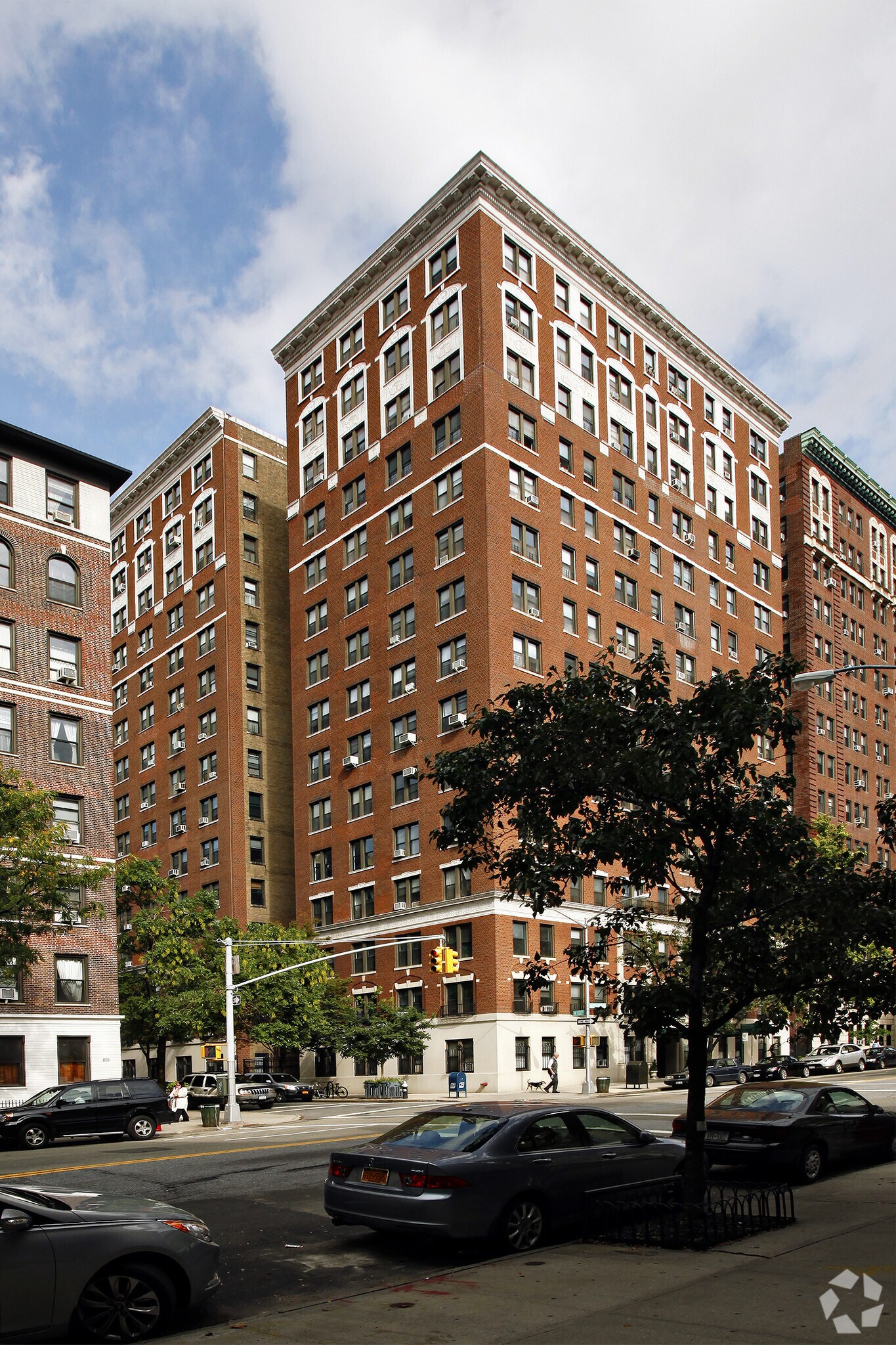 865 West End Ave, New York, NY for sale Primary Photo- Image 1 of 1