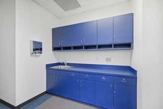 3333 Bayshore Blvd, Pasadena, TX for lease Interior Photo- Image 1 of 11