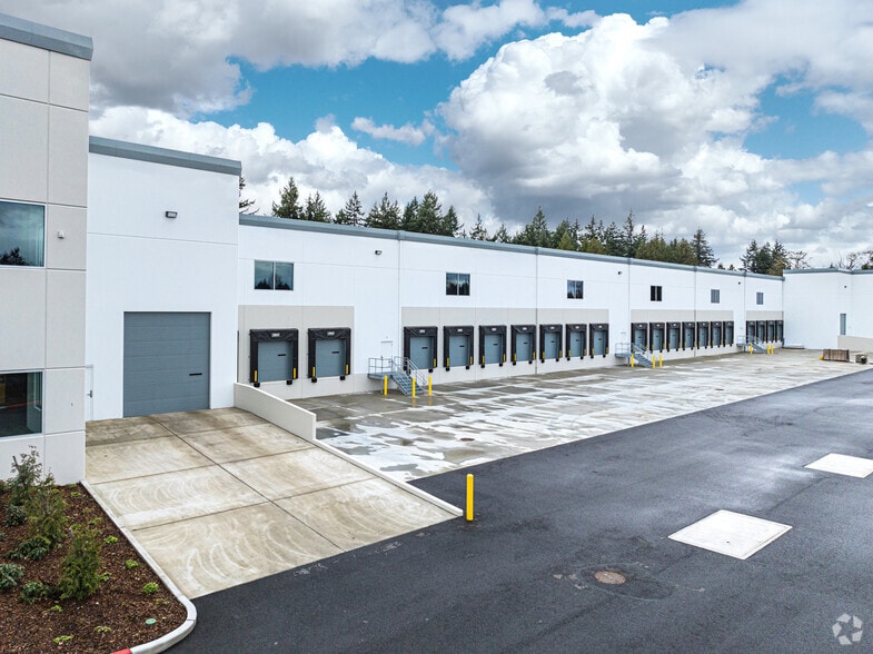 13510 E Canyon Rd, Tacoma, WA for lease - Building Photo - Image 2 of 7