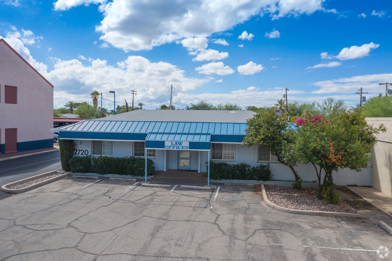 2720 E Broadway Blvd, Tucson, AZ 85716