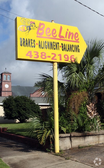 1614 Garden St, Pensacola, FL for lease - Building Photo - Image 2 of 3