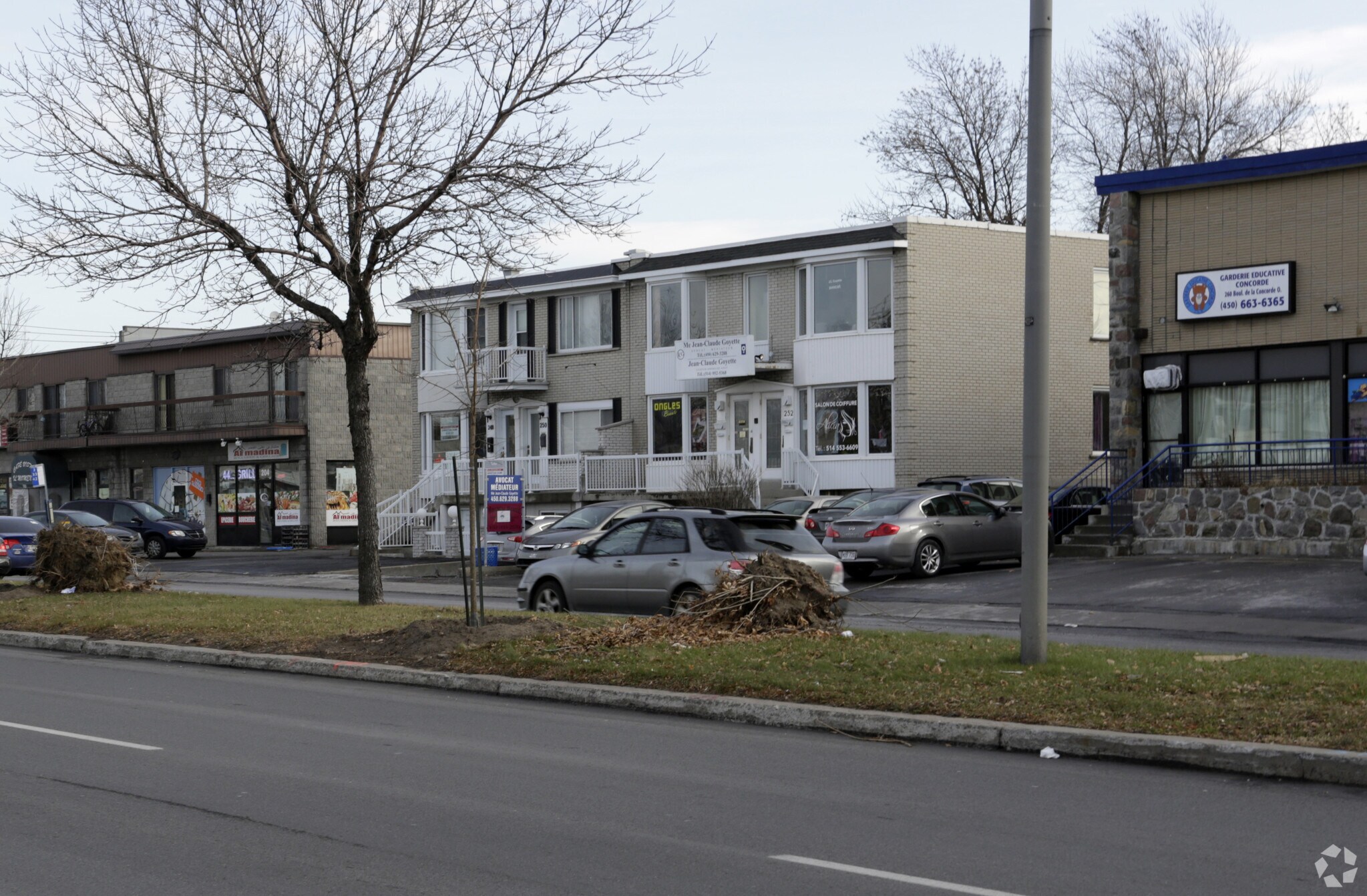 246-250 Boul De La Concorde O, Laval, QC for sale Primary Photo- Image 1 of 1