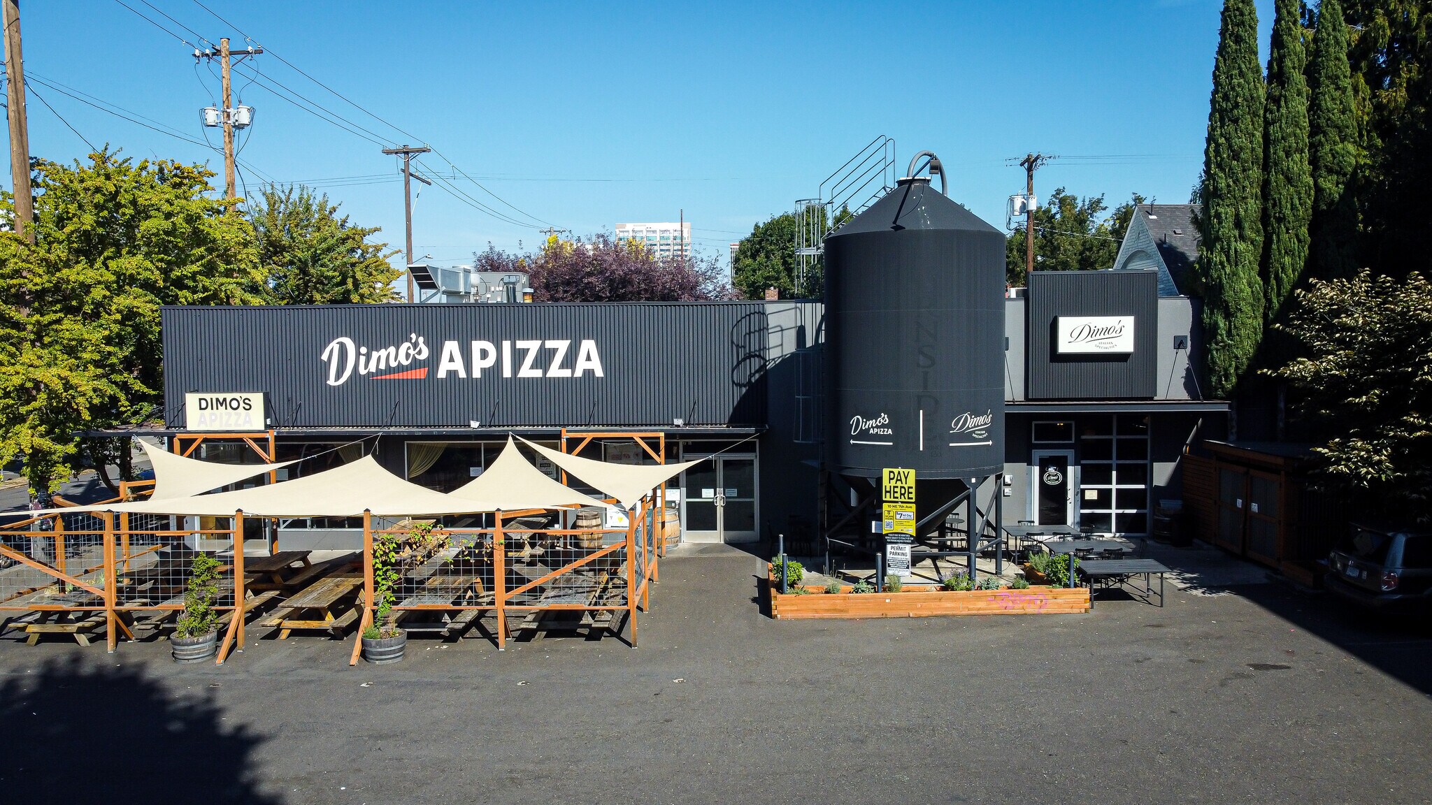 32 NE 7th Ave, Portland, OR for sale Primary Photo- Image 1 of 1