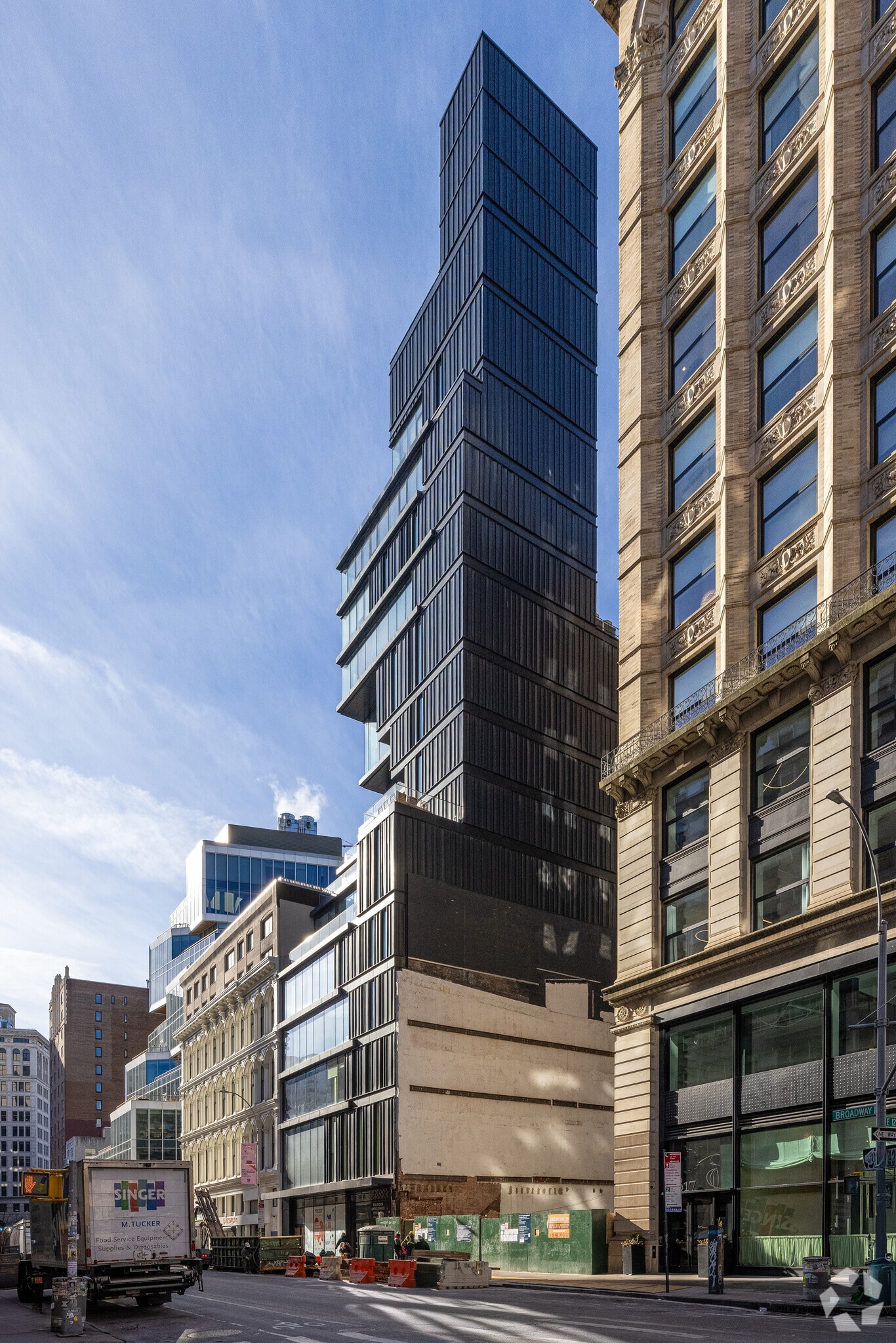 809 Broadway, New York, NY for lease Building Photo- Image 1 of 12