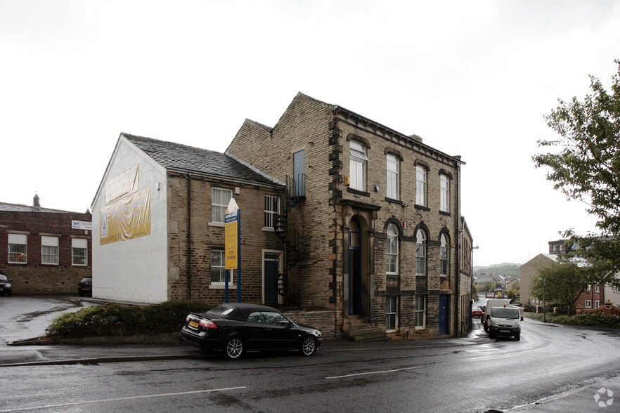 Balme Rd, Cleckheaton for lease - Building Photo - Image 2 of 10