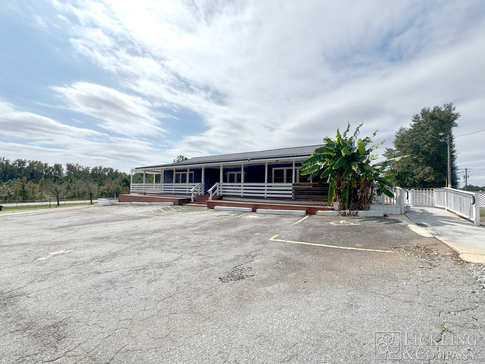 411 Pea Ridge Rd, Eatonton, GA for lease Building Photo- Image 1 of 13