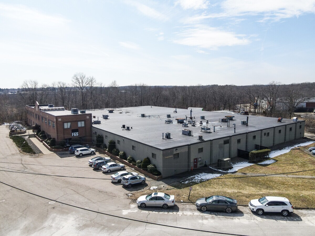 1 Rex Dr, Braintree, MA 02184