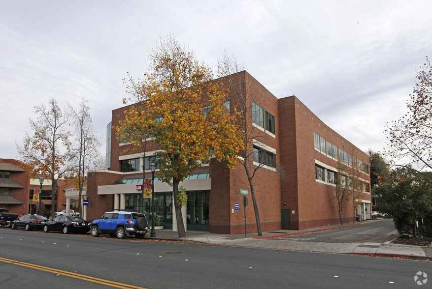 1655 N Main St, Walnut Creek, CA for sale - Building Photo - Image 2 of 7