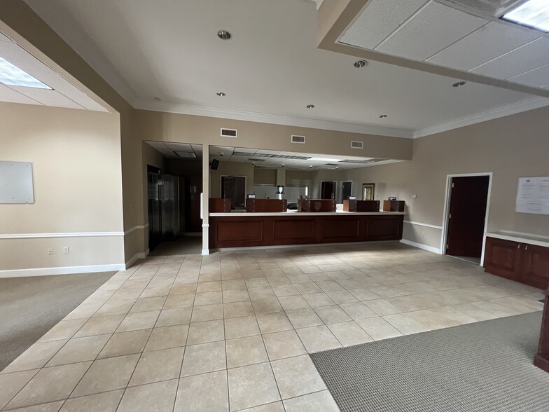 3324 Canton Rd, Marietta, GA for lease - Building Photo - Image 3 of 7