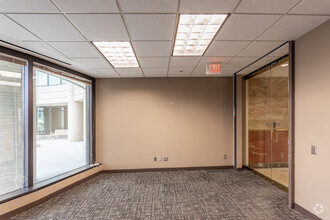 7007 College Blvd, Overland Park, KS for lease Interior Photo- Image 1 of 8