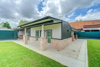 More details for 2127-1 Maximilian St, Houston, TX - Multifamily for Sale