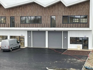 More details for 83 Rue Maurice Berteaux, Montmagny - Flex for Sale