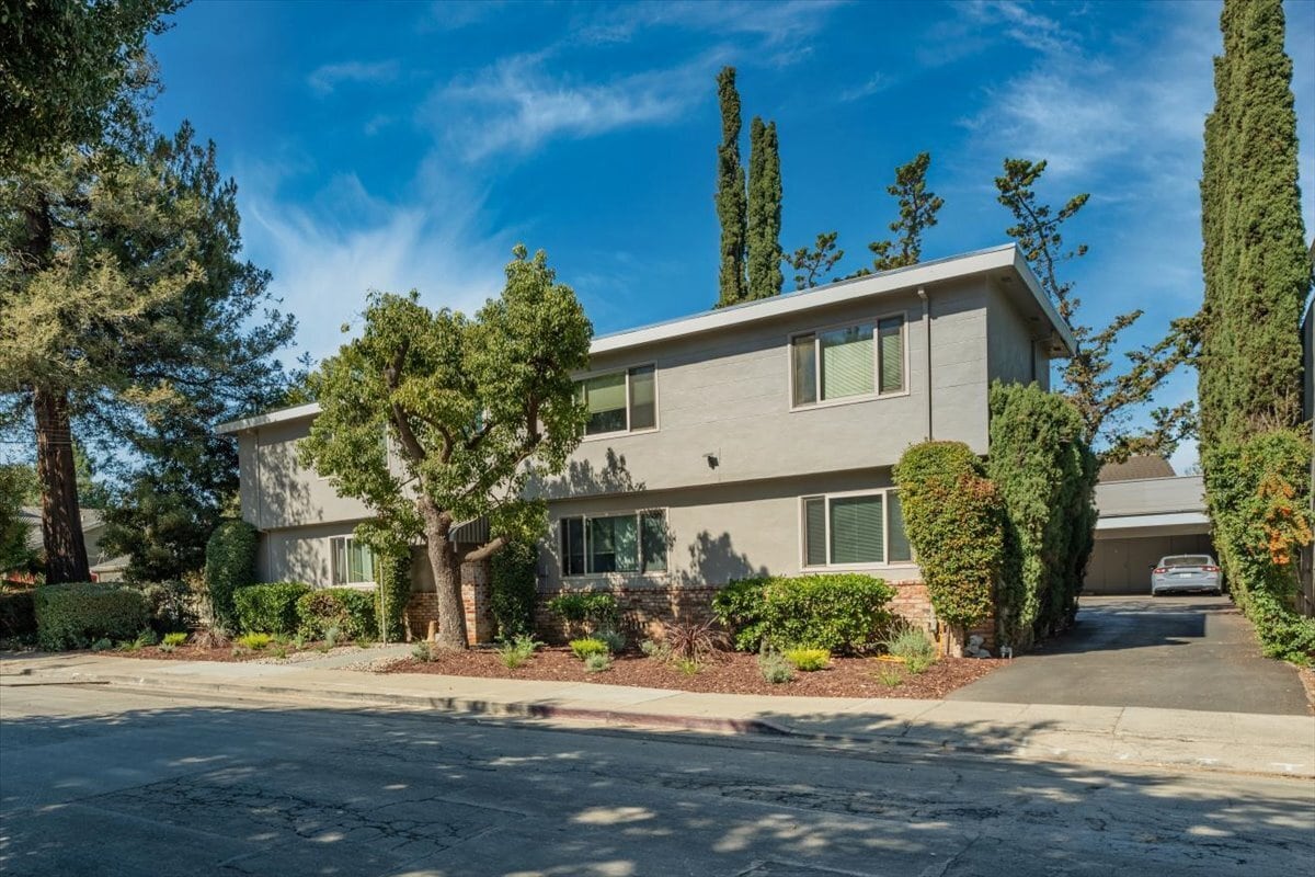 660 Roble Ave, Menlo Park, CA for sale Building Photo- Image 1 of 19