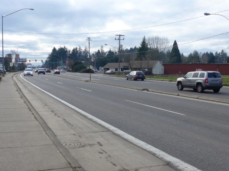 1755 SW Baker St, Mcminnville, OR for lease - Building Photo - Image 1 of 13