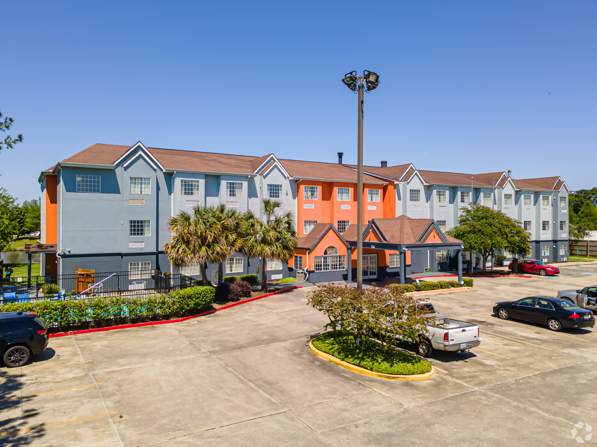 10645 Reiger Rd, Baton Rouge, LA for sale Primary Photo- Image 1 of 1