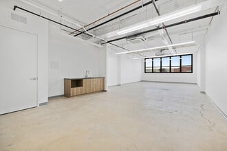 315 Meserole St, Brooklyn, NY for lease Interior Photo- Image 2 of 2