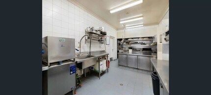 351 Mona Vale Rd, St Ives for lease Interior Photo- Image 2 of 4