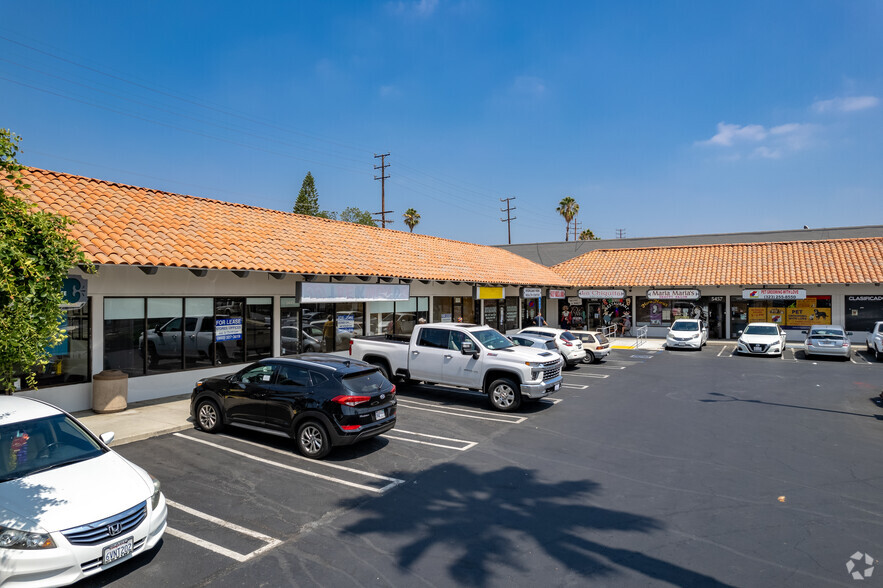 5461-5485 N Figueroa St, Los Angeles, CA for lease - Building Photo - Image 2 of 4