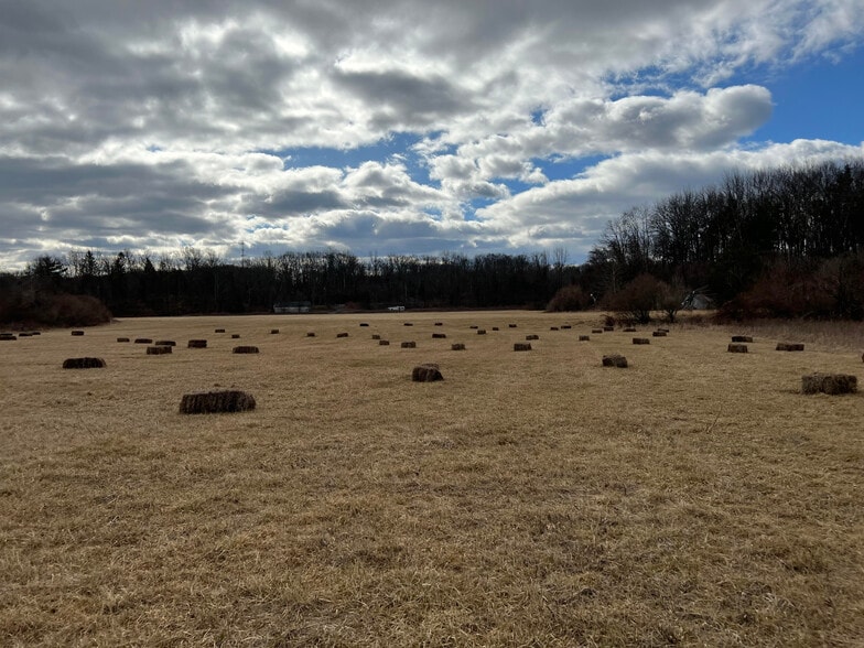 248 Stickles Pond Rd, Andover, NJ for sale - Building Photo - Image 2 of 4