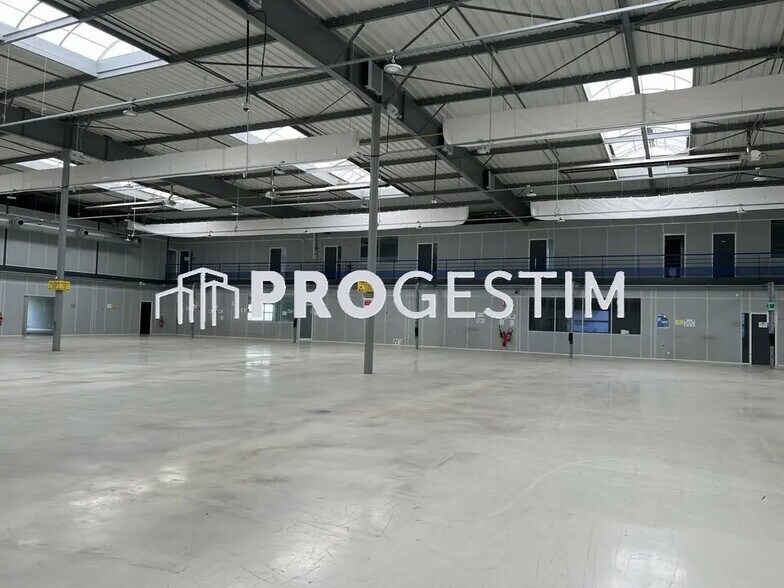 Flex in Longvic for sale - Interior Photo - Image 3 of 10