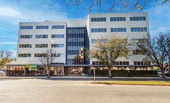 Community Medical Center - Convenience Store