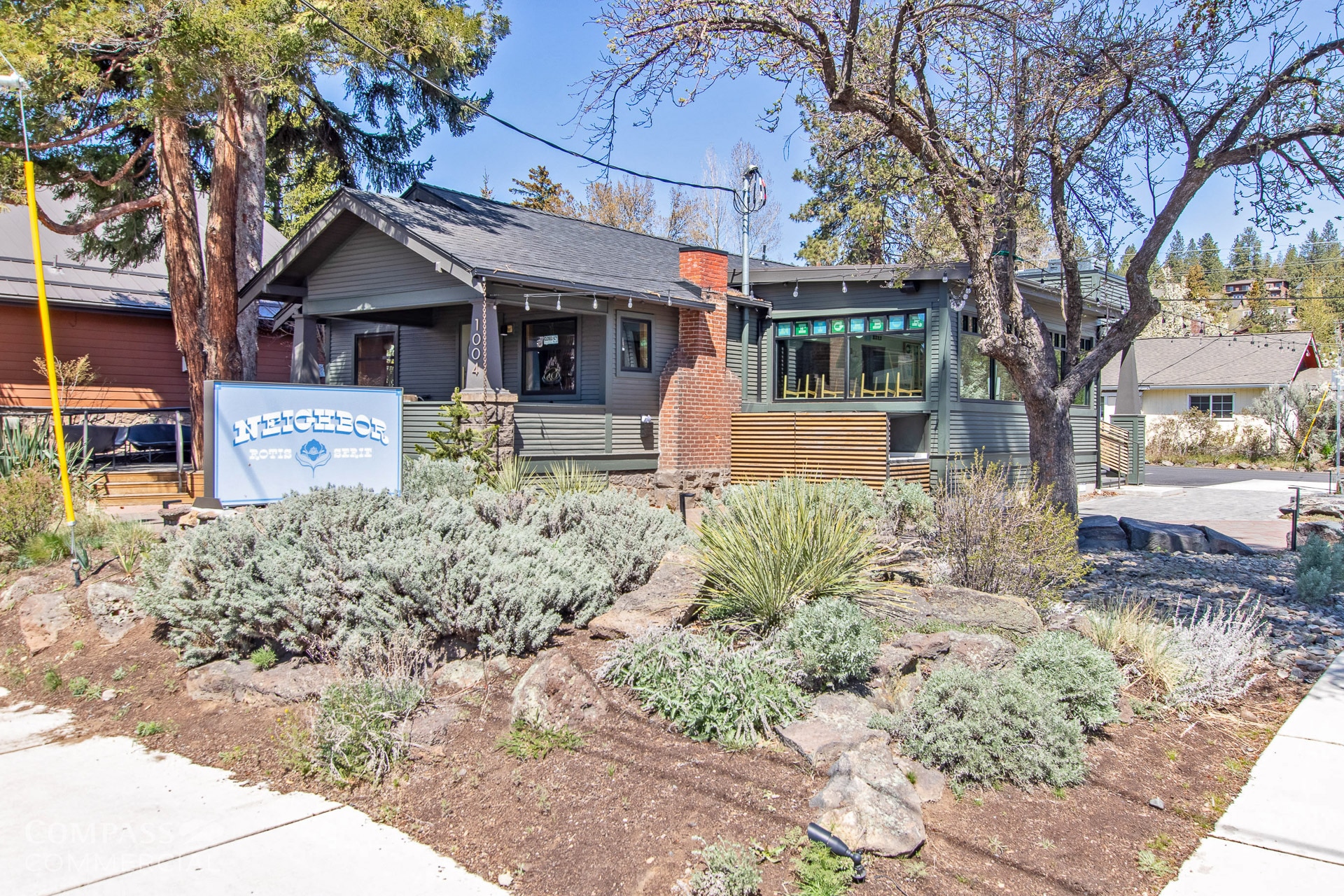 1004 NW Newport Ave, Bend, OR for lease Building Photo- Image 1 of 16