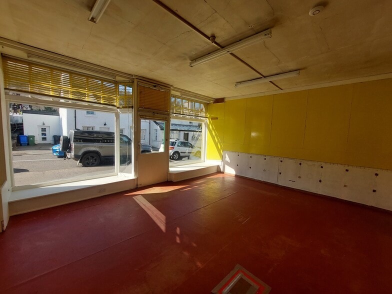 Main St, Killin for lease - Building Photo - Image 2 of 2