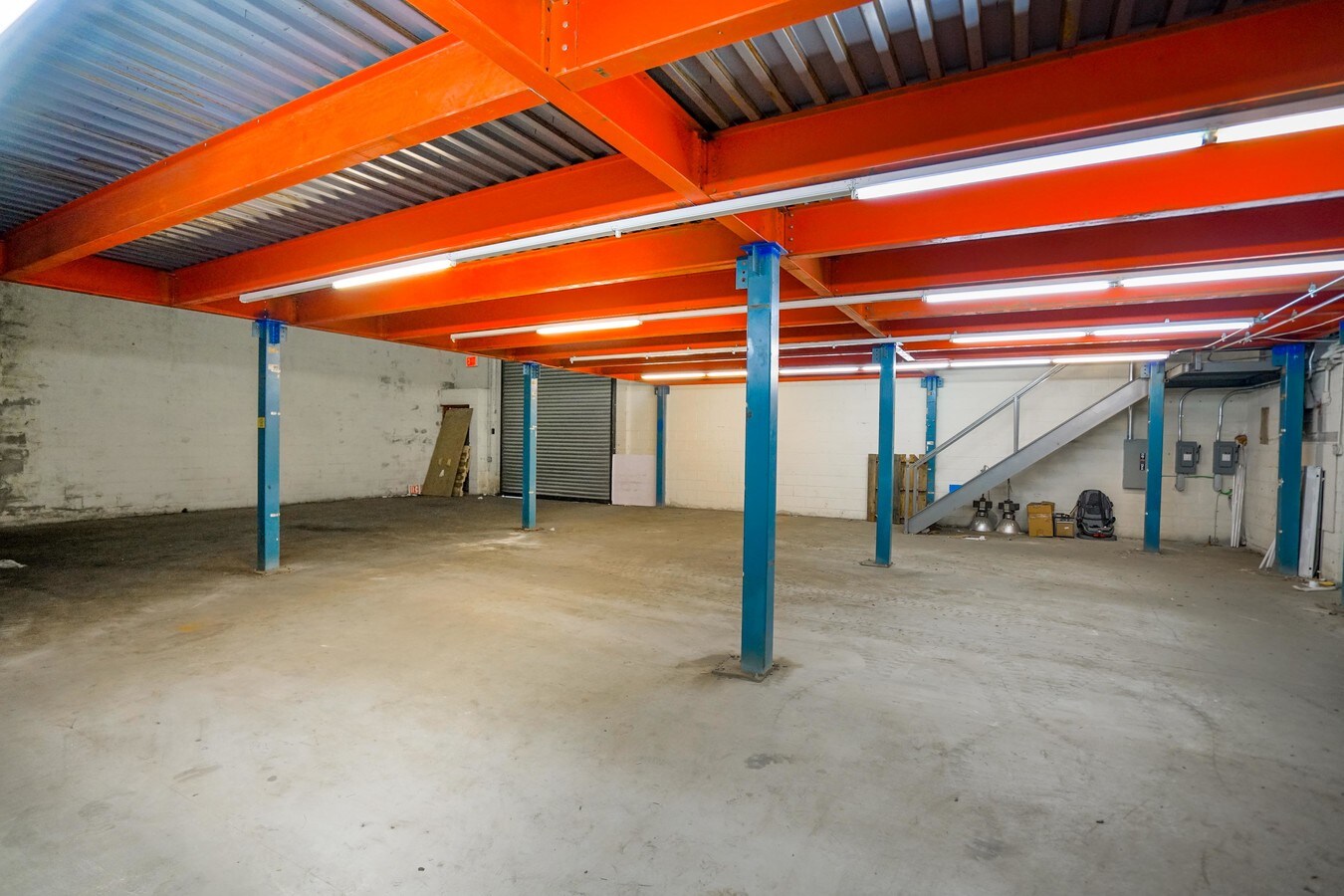 13 Tompkins Ave, Staten Island, NY 10304