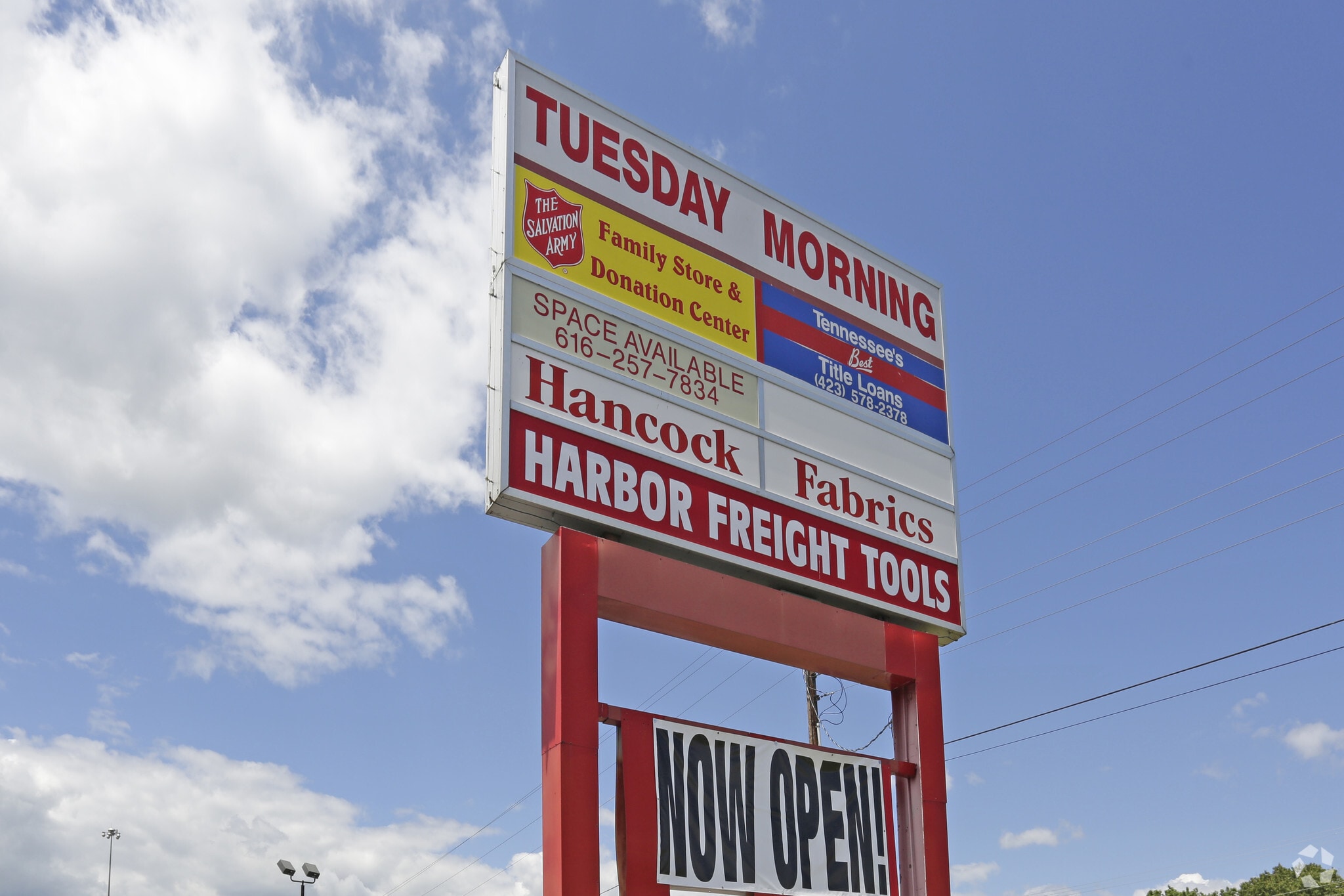 1409 E Stone, Kingsport, TN 37664 Kingsport Shopping Center