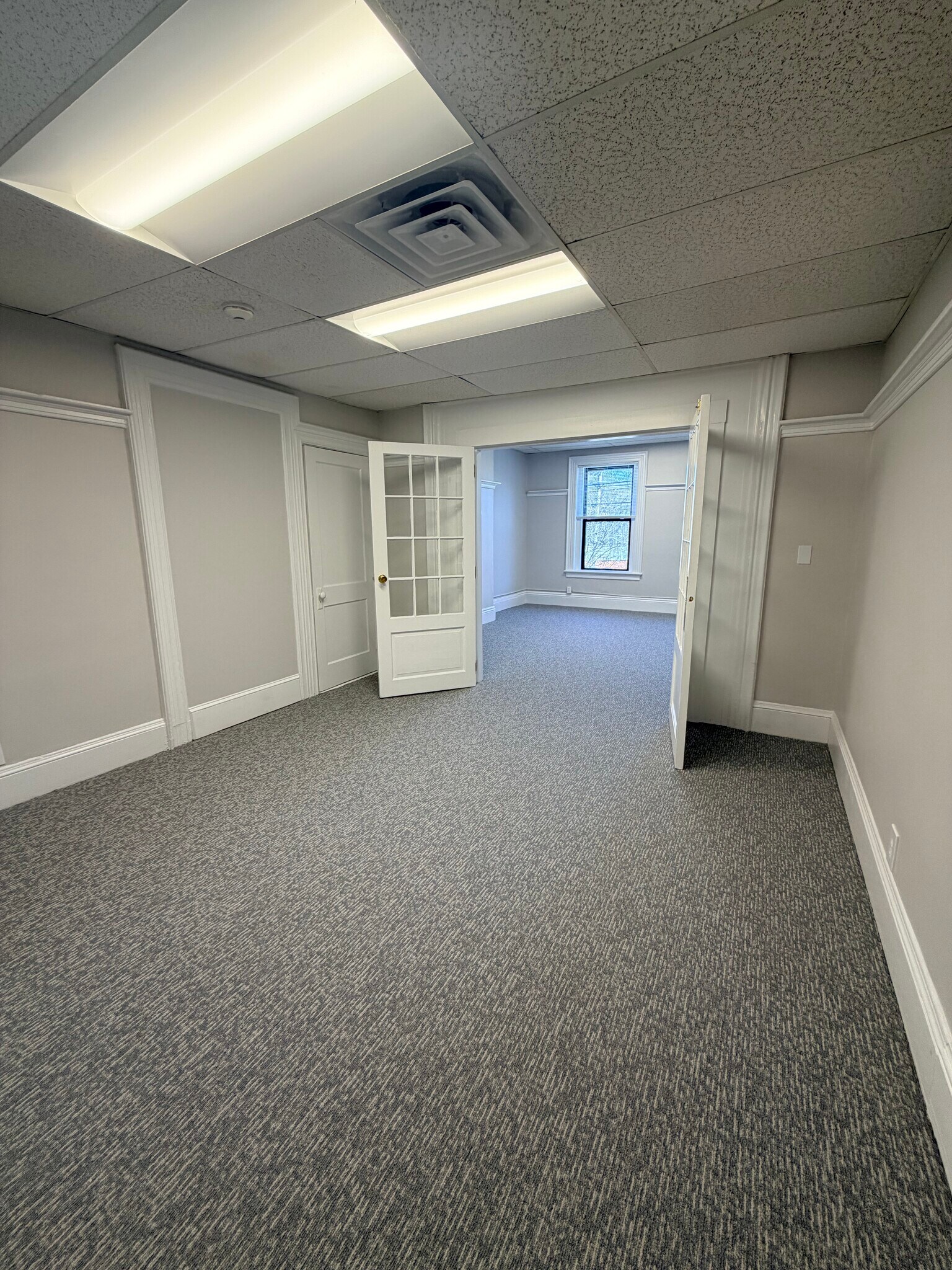 47-61 Langley Rd, Newton, MA for lease Interior Photo- Image 1 of 3