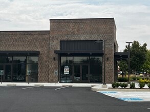 380 Lone Pine Blvd, The Dalles, OR for lease Interior Photo- Image 1 of 7