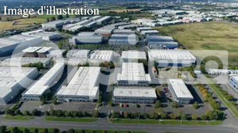 Retail in Le Péage-de-Roussillon for sale - Aerial - Image 1 of 6