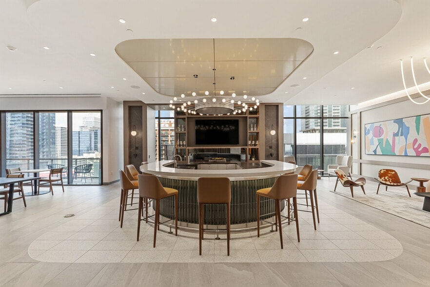 415 Colorado St, Austin, TX for lease - Interior Photo - Image 1 of 14