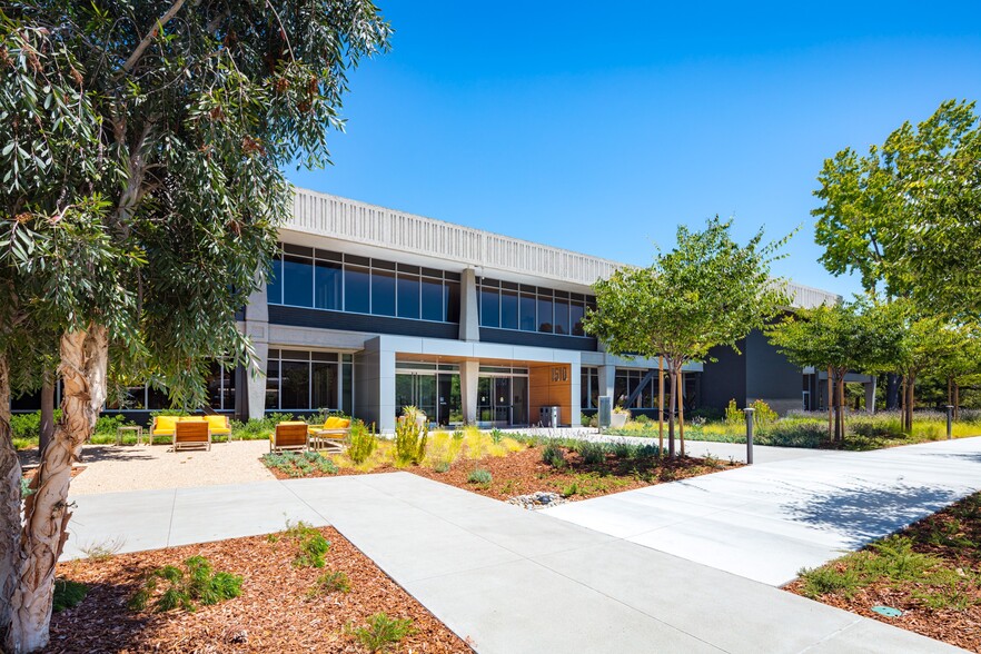 1500 Page Mill Rd, Palo Alto, CA for lease - Building Photo - Image 1 of 26