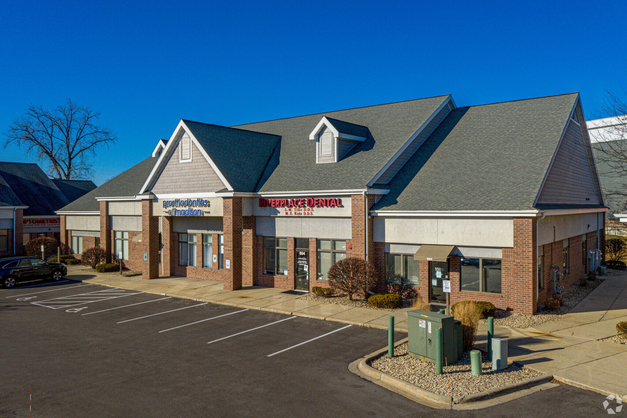 604-612 River Pl, Madison, WI for sale Primary Photo- Image 1 of 1