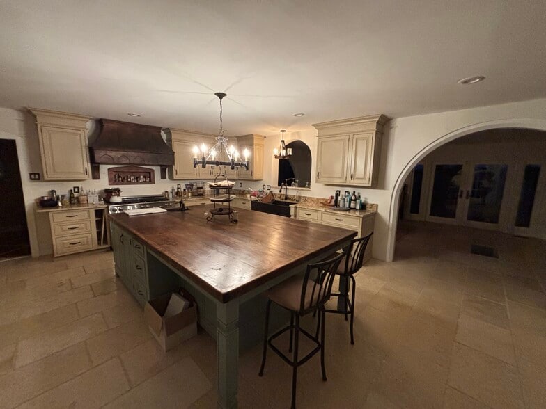 11500 Springridge Rd, Potomac, MD for sale - Building Photo - Image 2 of 24