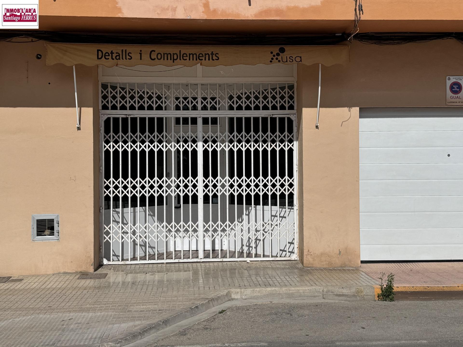 Retail in València, Valencia for lease Building Photo- Image 1 of 6