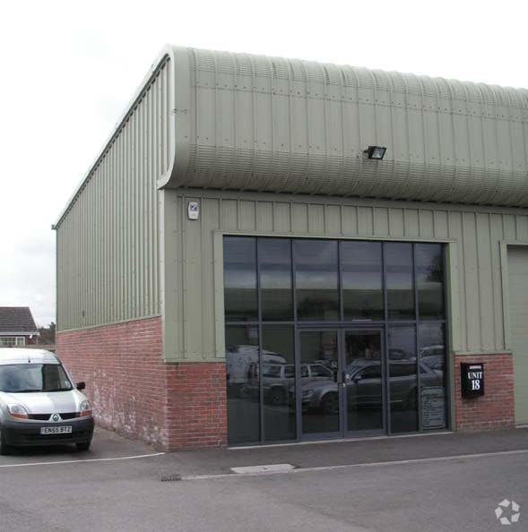 Newbury Rd, Kingsclere for sale Primary Photo- Image 1 of 1