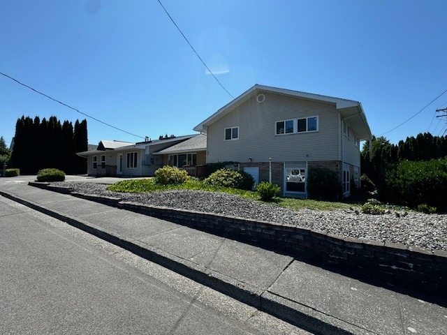 902 E Maple St, Arlington, WA for sale - Building Photo - Image 1 of 48