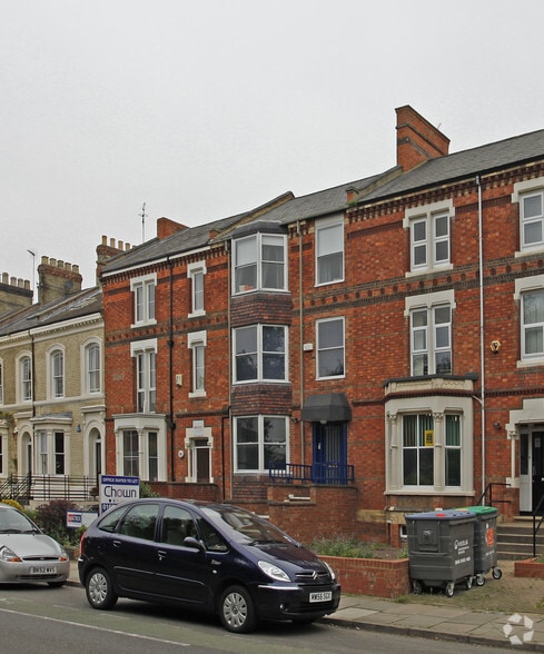 51 Billing Rd, Northampton for sale - Primary Photo - Image 1 of 1