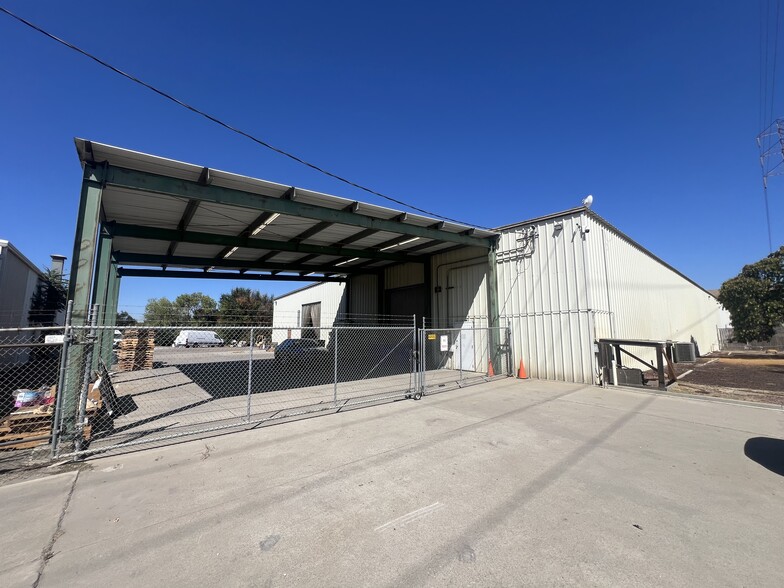 550 Monterey Rd, Morgan Hill, CA for lease - Building Photo - Image 1 of 5