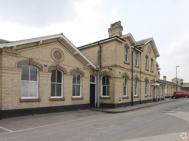 Station Rd, Retford for lease - Building Photo - Image 2 of 7